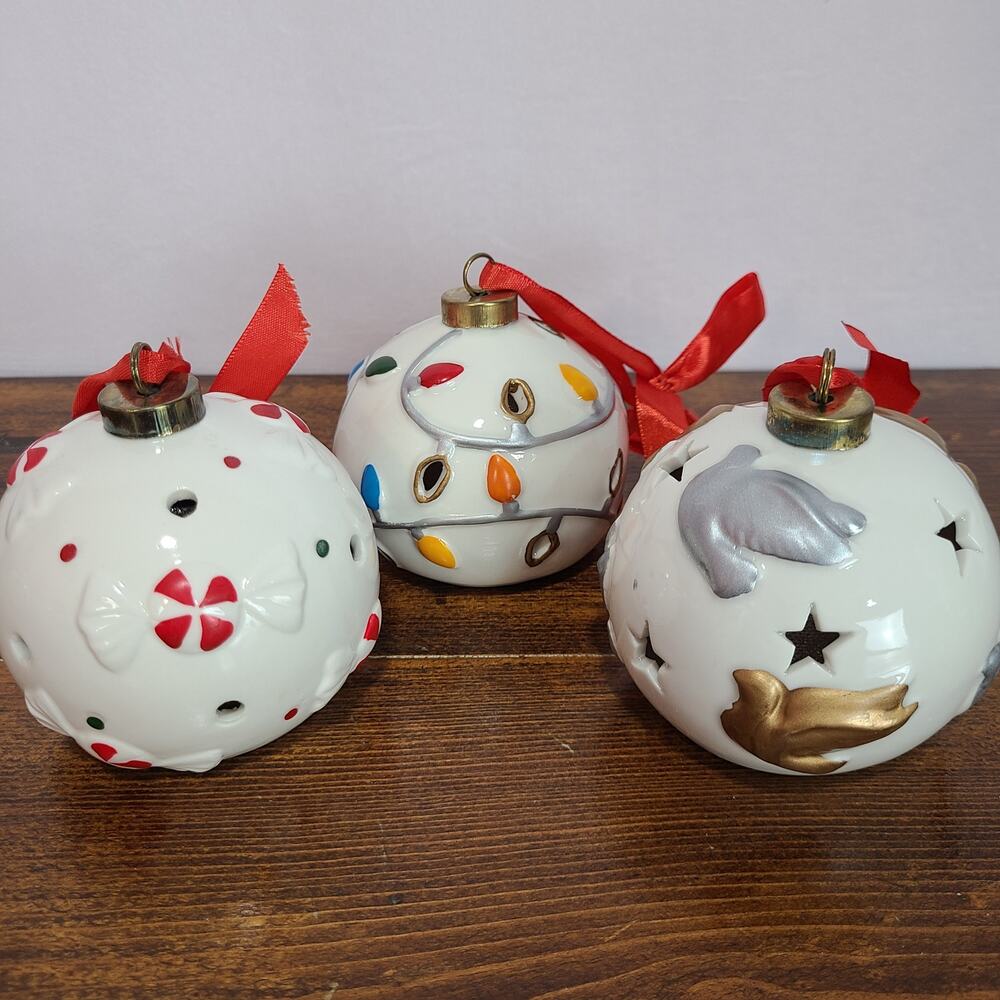 Lightscape Set of 3 Round Ceramic Lighted Color Changing Christmas Ornaments